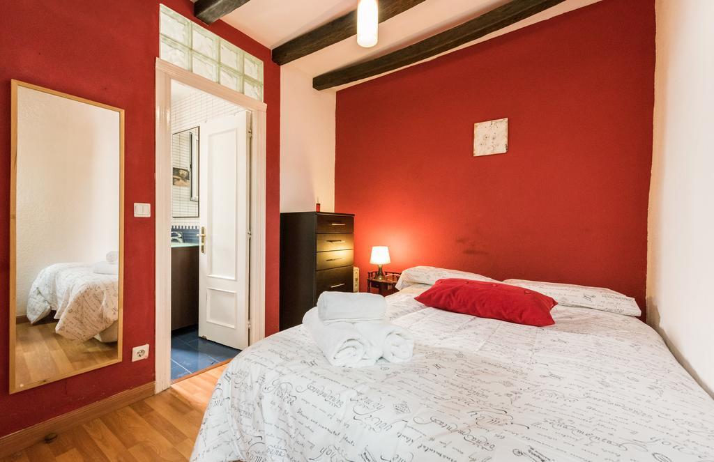 El Rincon De Amparo Apartman Madrid Kültér fotó