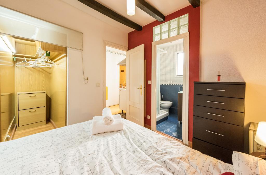 El Rincon De Amparo Apartman Madrid Kültér fotó